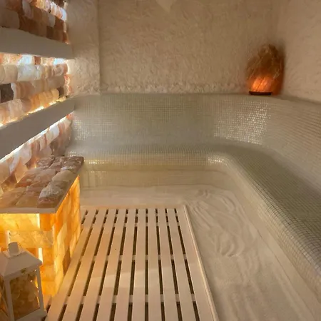 Balneo & Aura Welingrad