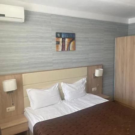 Hotel Balneo & Aura 3*