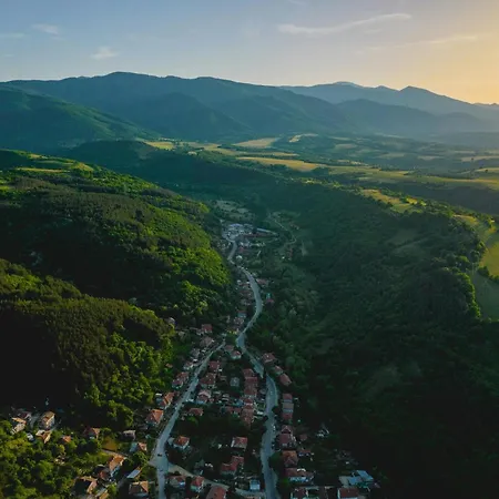 Balneo & Aura Βέλινγκραντ