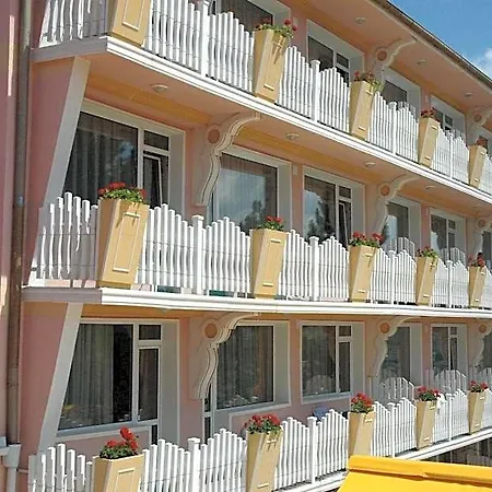 Szálloda Balneo & Aura 3*