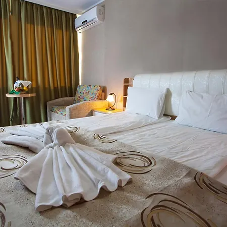 Hotel Balneo & Aura 3*