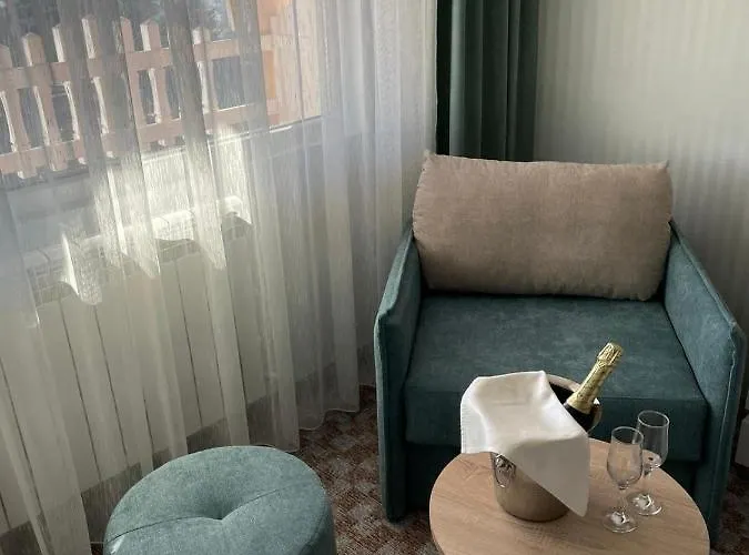 Хотел балнео и аура