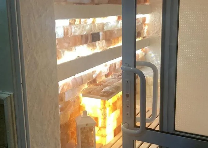 Хотел балнео и аура 3*