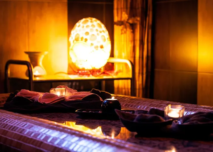 Хотел балнео и аура 3*