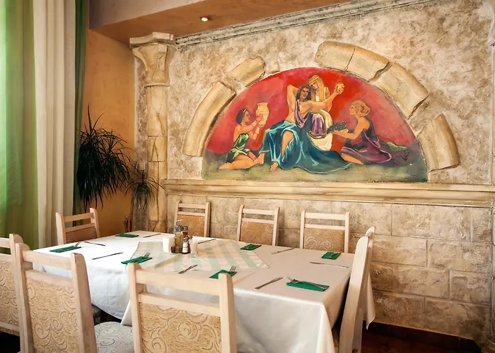 Хотел балнео и аура 3*