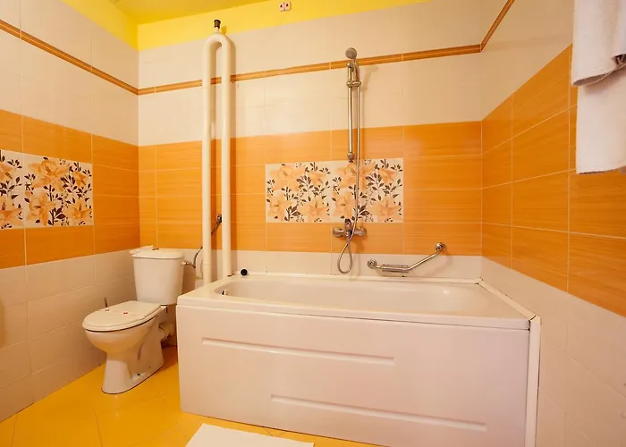 Хотел балнео и аура 3*